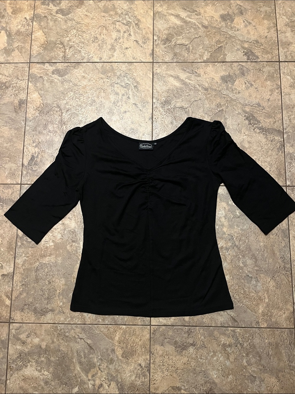 NWOT Voodoo Vixen Black Ruched Scoop Neck Short Sleeve Top